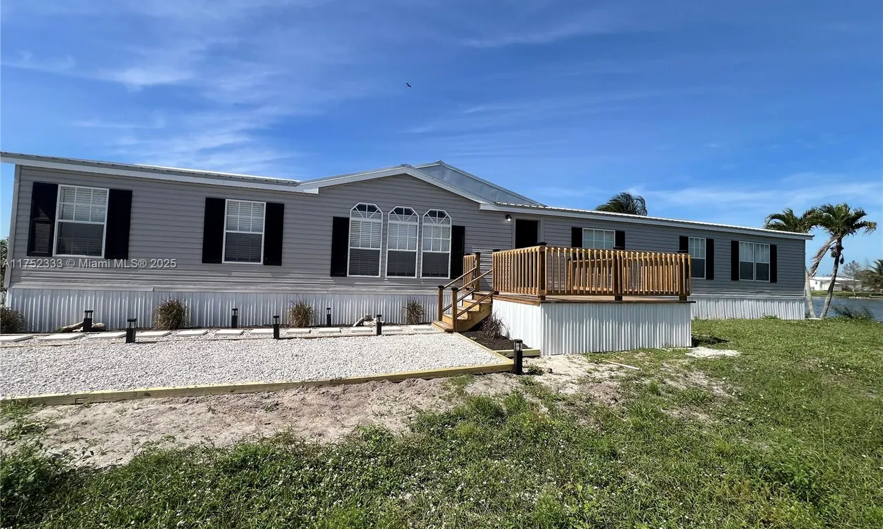 1632 Joshua Blvd, Clewiston FL 33440