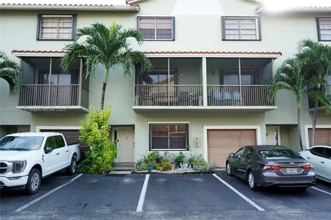 9872 Hammocks Blvd # 51, Miami FL 33196