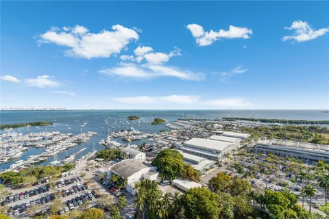 2627 S Bayshore # 2304, Coconut Grove FL 33133