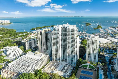 2627 S Bayshore # 2304, Coconut Grove FL 33133