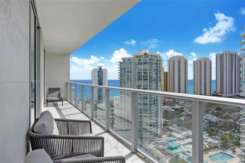 300 Sunny Isles Blvd # 2204, Sunny Isles Beach FL 33160