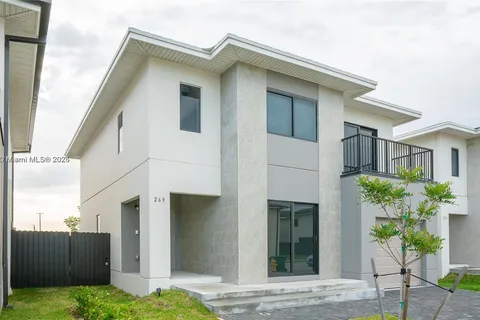 269 NW 13th Pl, Florida City FL 33034