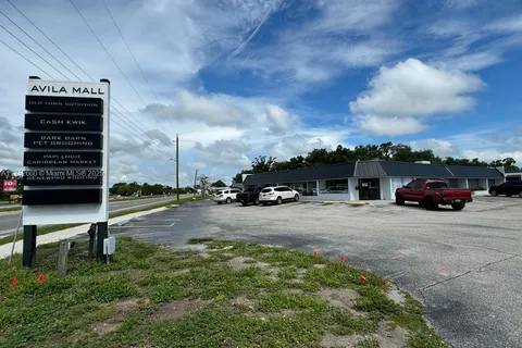 917 E OAK ST, Other City - In The State Of Florida FL 34266