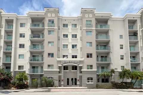 6001 SW 70th St # 139, South Miami FL 33143