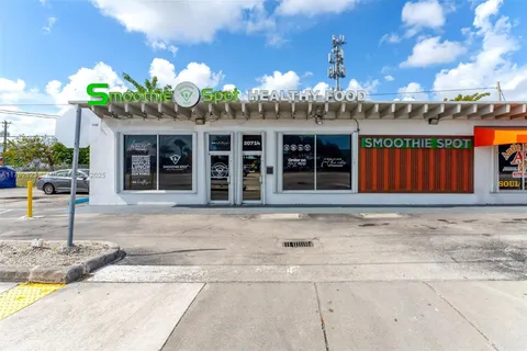 20706 S Dixie Hwy, Miami FL 33189