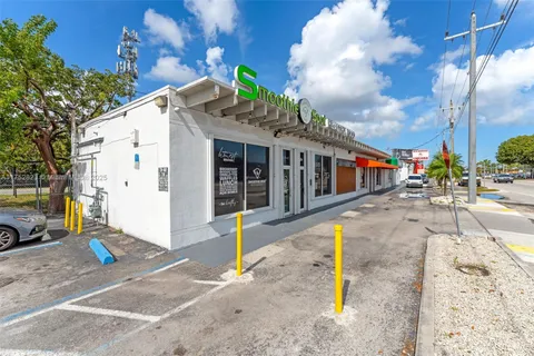 20706 S Dixie Hwy, Miami FL 33189