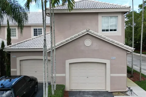 2045 Pompeii Ct # 2045, Weston FL 33327