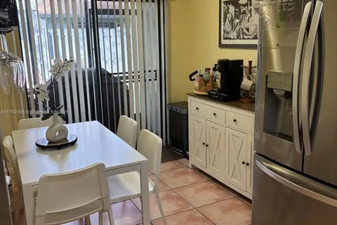 1626 N 15th Ave # 1626, Hollywood FL 33020
