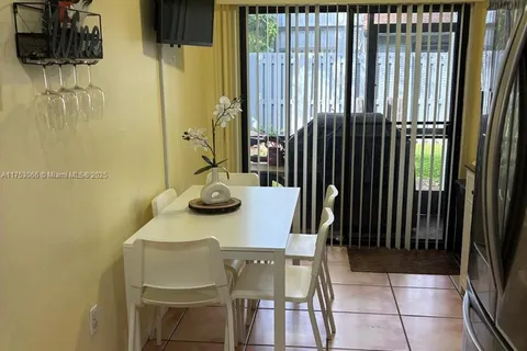 1626 N 15th Ave # 1626, Hollywood FL 33020
