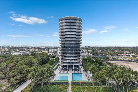 8701 Collins Ave # 905, Miami Beach FL 33154