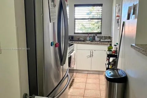 270 Layne Blvd # 208, Hallandale Beach FL 33009