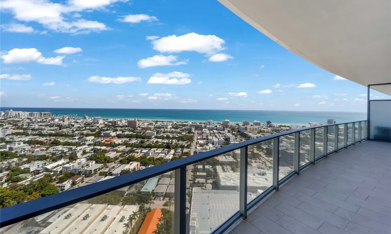 500 Alton # 3304, Miami Beach FL 33139