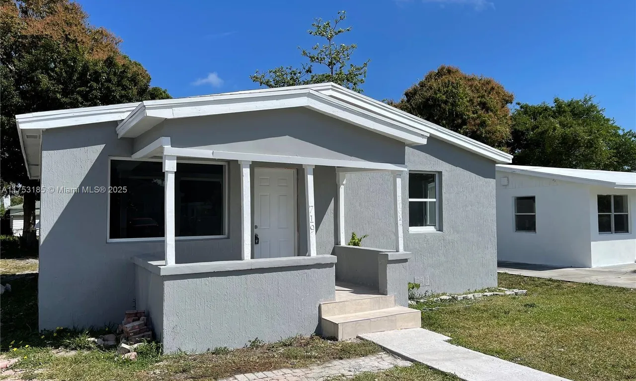 719 21st St # 0, West Palm Beach FL 33407