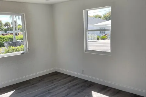 719 21st St # 0, West Palm Beach FL 33407