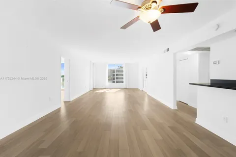 10350 W Bay Harbor Dr # 7D, Bay Harbor Islands FL 33154