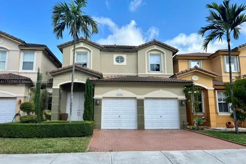 11213 NW 74th Ter, Doral FL 33178