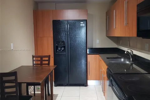 3001 S Ocean Dr # 527, Hollywood FL 33019