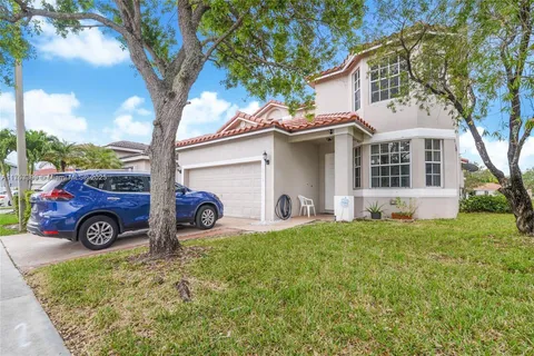 16548 NW 17th St, Pembroke Pines FL 33028