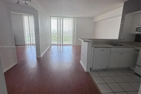 5077 NW 7th St # 1505, Miami FL 33126