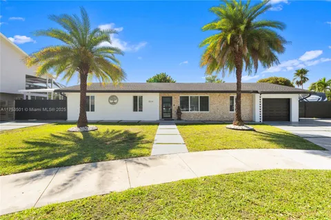 8314 SW 205th Ter, Cutler Bay FL 33189