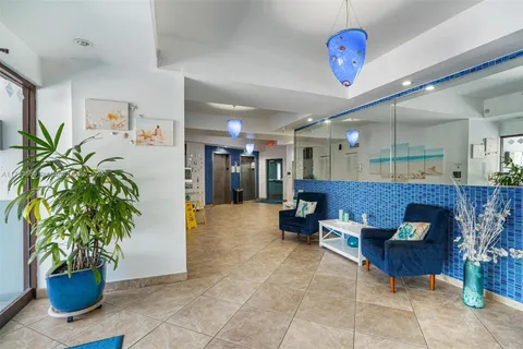 7300 Wayne Ave # 317, Miami Beach FL 33141