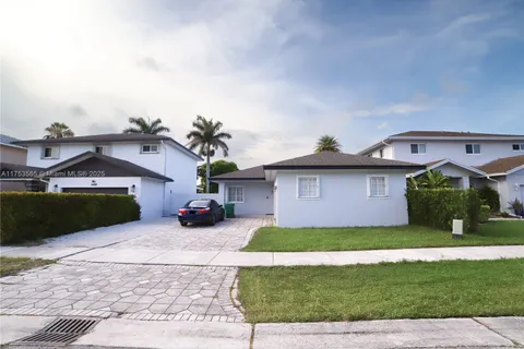 14779 SW 142nd St, Miami FL 33196
