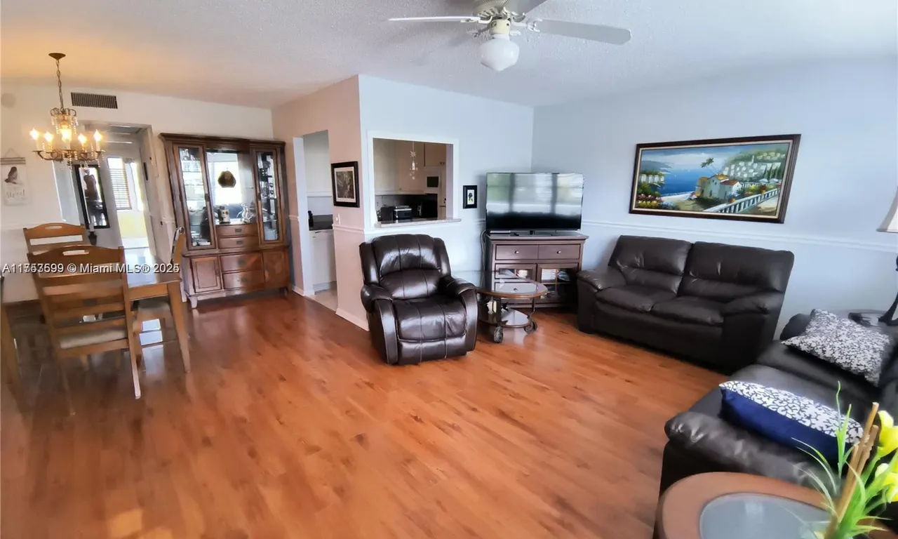 2116 E Cambridge  E # 2116, Deerfield Beach FL 33442