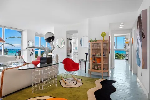 4775 Collins Ave # 601, Miami Beach FL 33140