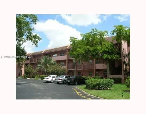 8401 Lagos De Campo Blvd # 204V, Tamarac FL 33321