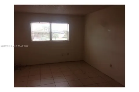 3610 NW 21st St # 407, Lauderdale Lakes FL 33311