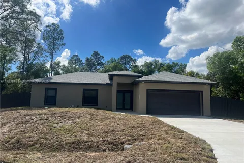 3221 W 48th ST, Lehigh Acres FL 33971