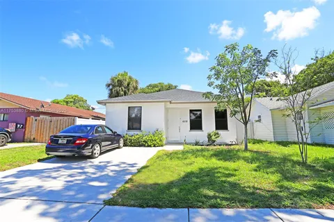 628 53rd St, West Palm Beach FL 33407