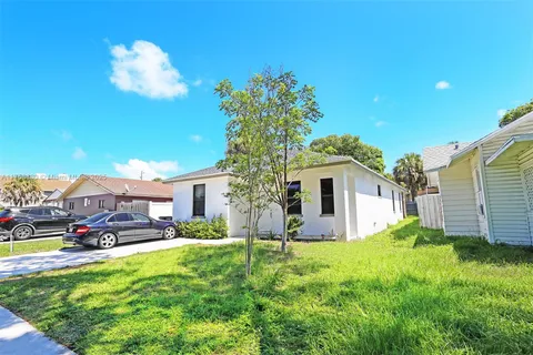 628 53rd St, West Palm Beach FL 33407