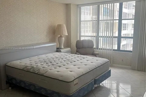 600 Three Islands Blvd # 1015, Hallandale Beach FL 33009