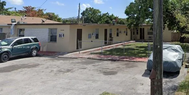 2480 NW 61st St # 1, Miami FL 33142