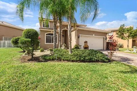 3745 Woodfield Ct, Coconut Creek FL 33073