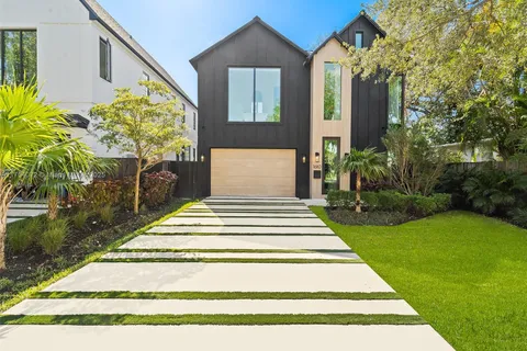 1610 NE 4th Pl, Fort Lauderdale FL 33301