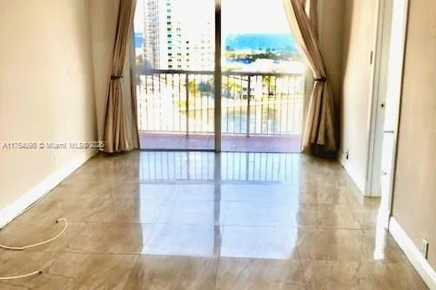 121 Golden Isles Dr # 1104, Hallandale Beach FL 33009