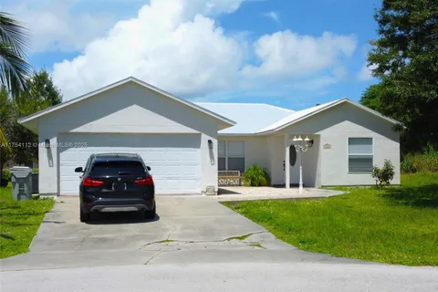 720 SW 2nd Pl SW, Vero Beach FL 32962