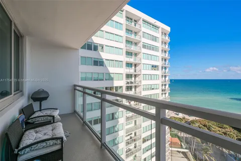 7135 Collins Ave # 1424, Miami Beach FL 33141