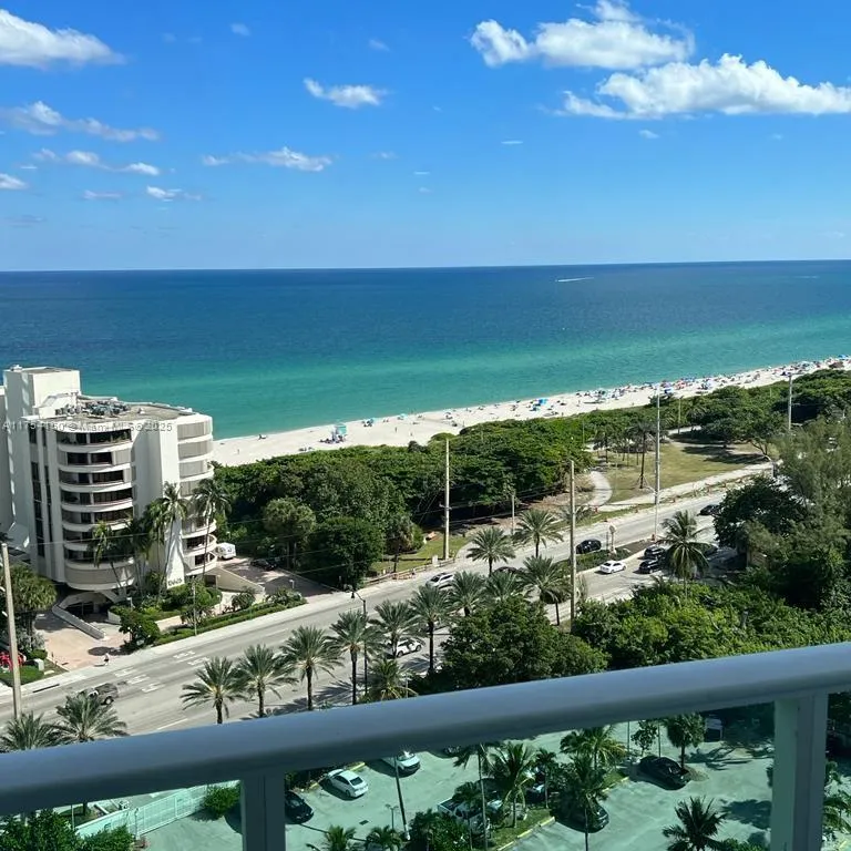 100 Bayview Dr # 1808, Sunny Isles Beach FL 33160