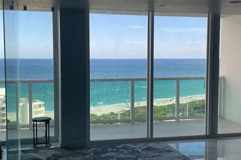 100 Bayview Dr # 1808, Sunny Isles Beach FL 33160