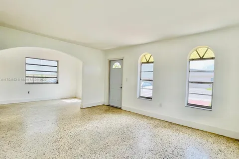 1220 NW 32nd Ct, Miami FL 33125