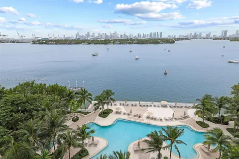 910 West Ave # 0800, Miami Beach FL 33139