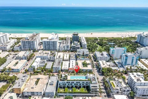 300 E Collins Ave # 2D, Miami Beach FL 33139