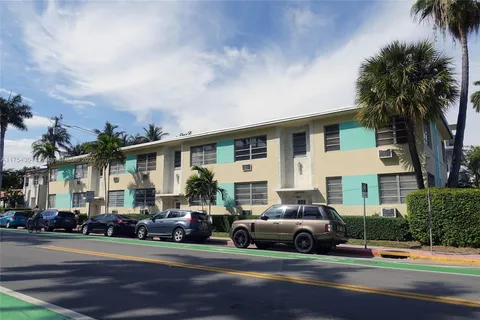 909 16th St # 8, Miami Beach FL 33139