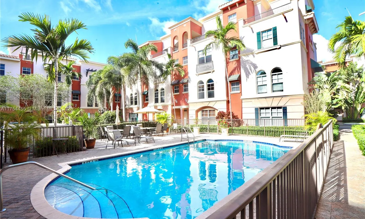 1033 NE 17th Way # 404, Fort Lauderdale FL 33304