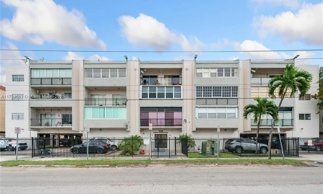 6125 W 20th Ave # 217, Hialeah FL 33012