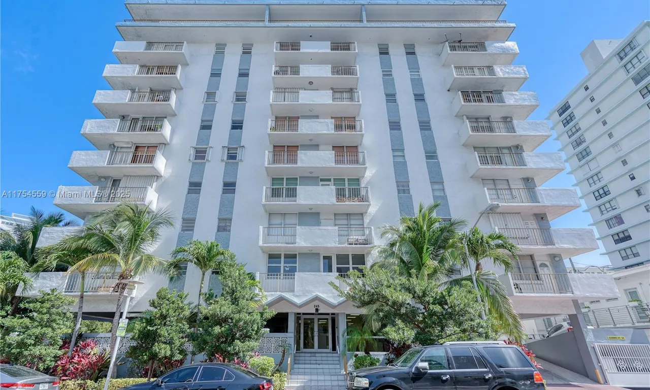 245 18th St # 703, Miami Beach FL 33139