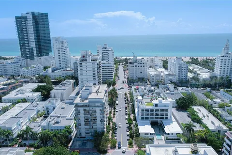 245 18th St # 703, Miami Beach FL 33139